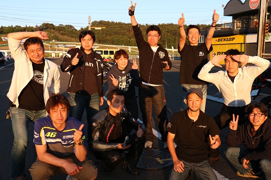 <strong>恒例のYSP横浜南主催のSUGOサーキット走行会に便乗〜！PeeWeesは10人で走ったよ〜♪ もう最っ高でした〜！！</strong>